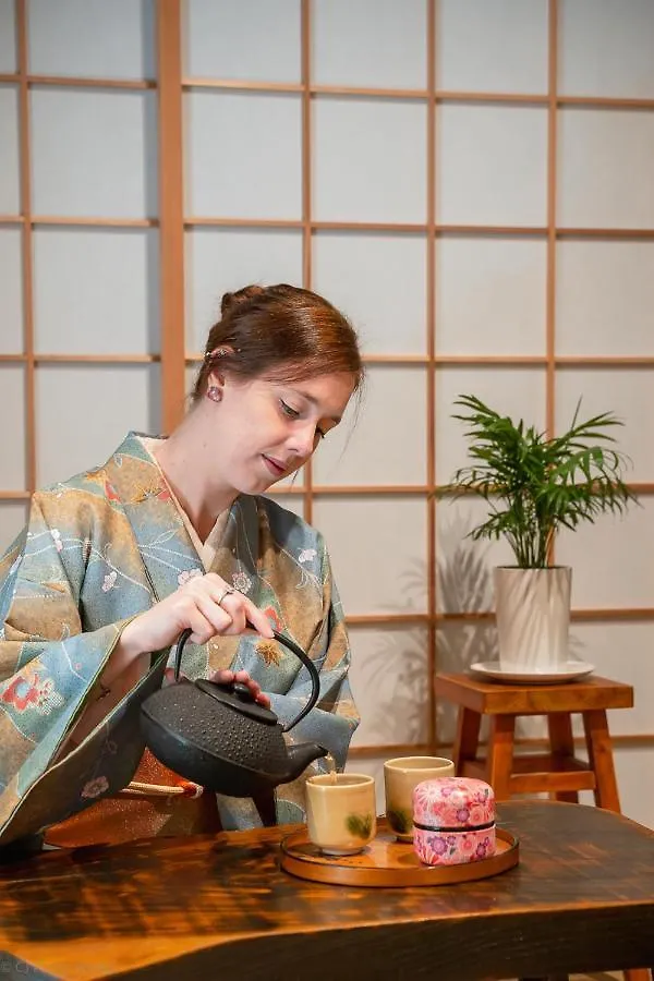 Guesthouse Hanamiya Kyoto