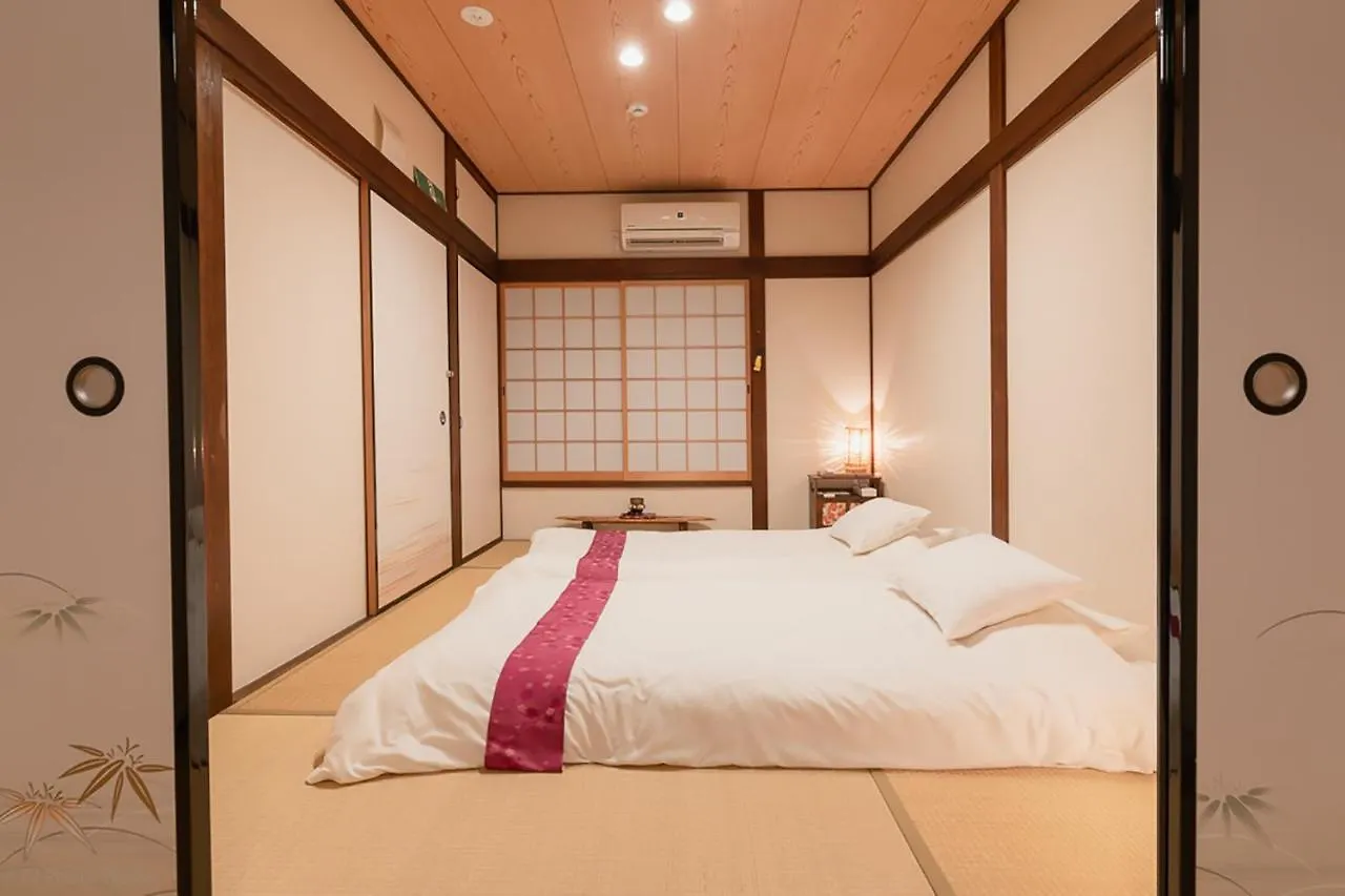 Guesthouse Hanamiya Kyoto 0*,  Japan